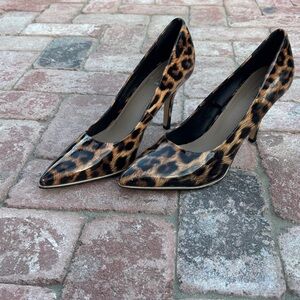 Andrew Marc Leopard Print Women's Pumps